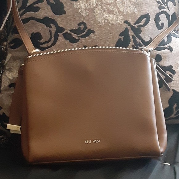 Nine West Handbags - Nine West Purse
